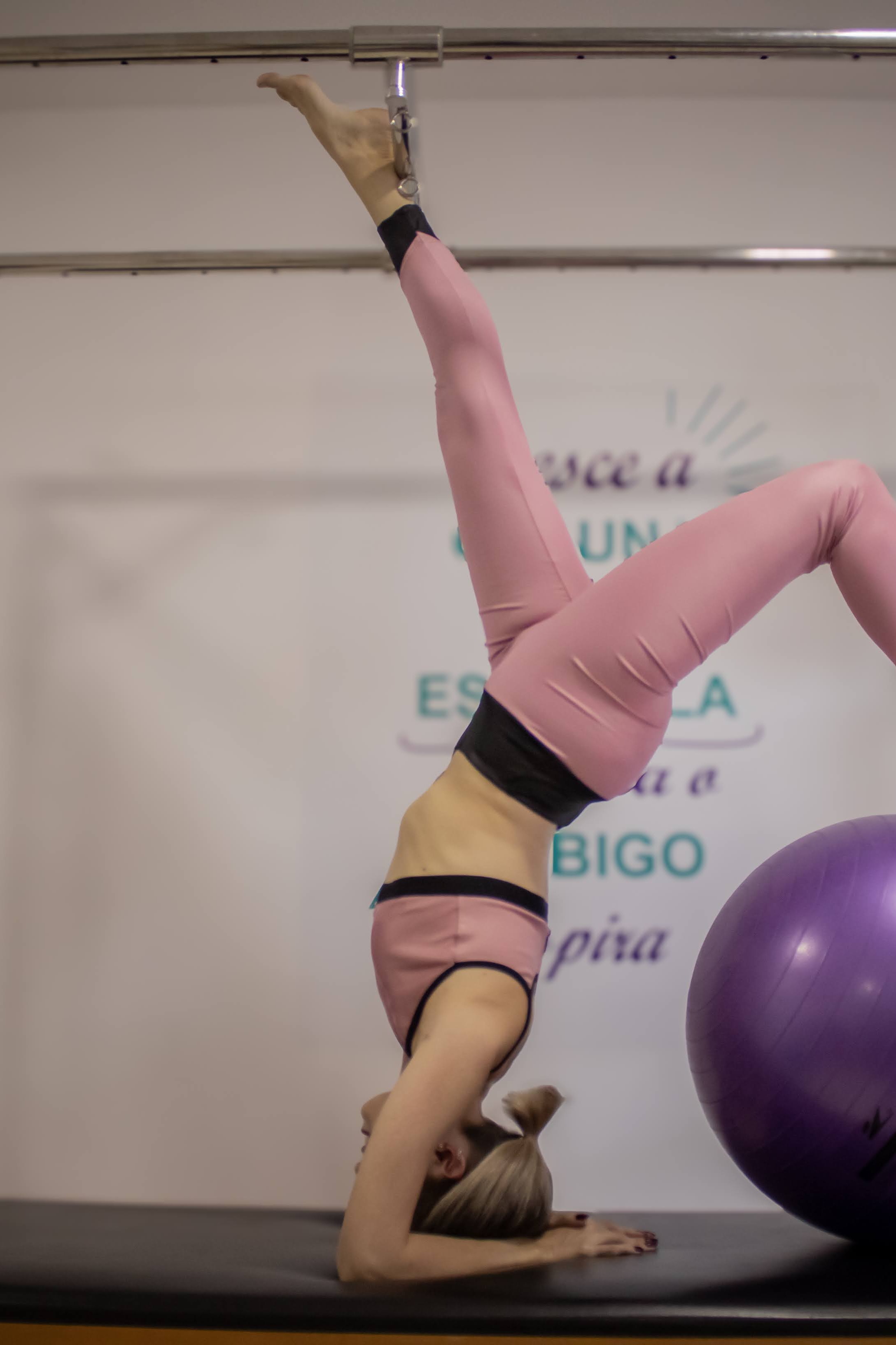 Postura e Consciência Corporal no Pilates @melscarol